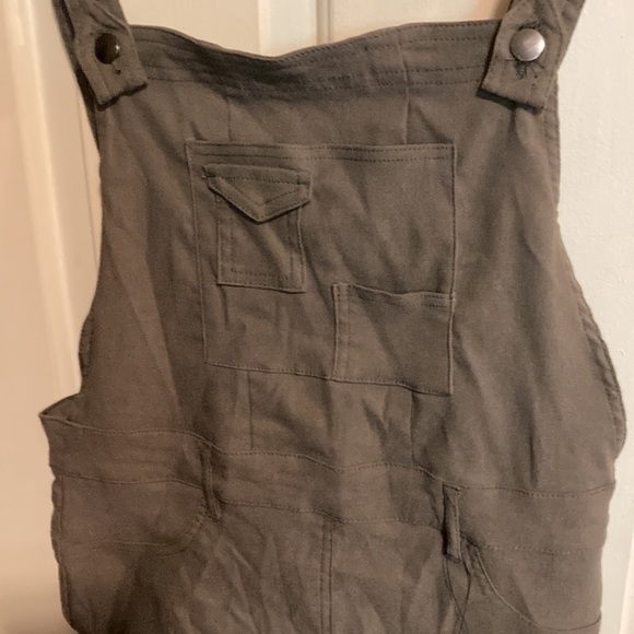 Like an Angel woodsie green colored bib dress NWT size L stretch - Picture 3 of 6